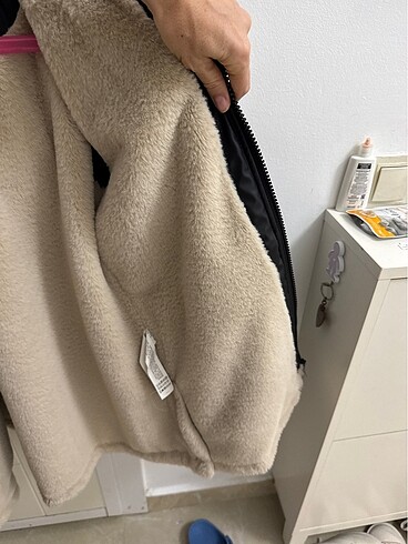 12-13 Yaş Beden siyah Renk ZARA kız çocuk montu, 11-12 yaş, 152 cm, kapüşonlu
