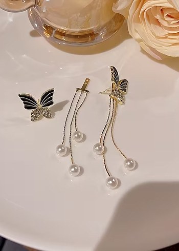 Kelebek İşlemeli inci detay küpe - Görsel 3