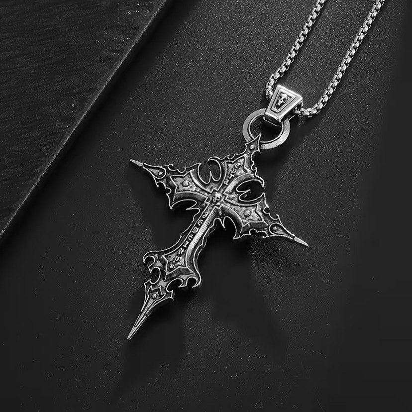 Siyah Gotik Zincir Detaylı Haç Kolye cift tarafilo kullanim - Görsel 4