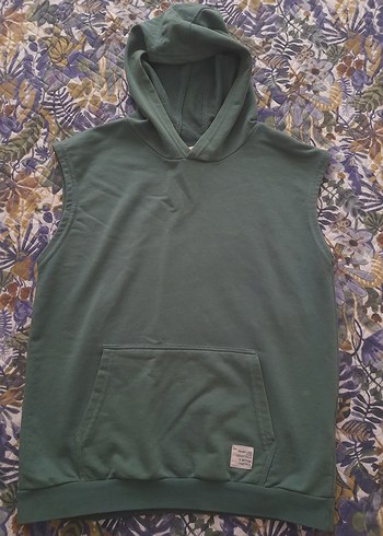 Kapüşonlu Kolsuz Erkek Çocuk Yeleği - Görsel 2