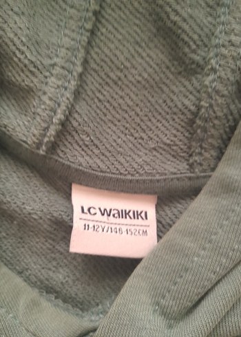 Kapüşonlu Kolsuz Erkek Çocuk Yeleği - Görsel 3