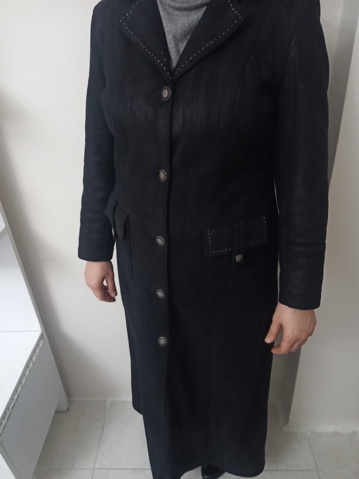Kadın Siyah Süet Uzun Goth Kaban - Görsel 4