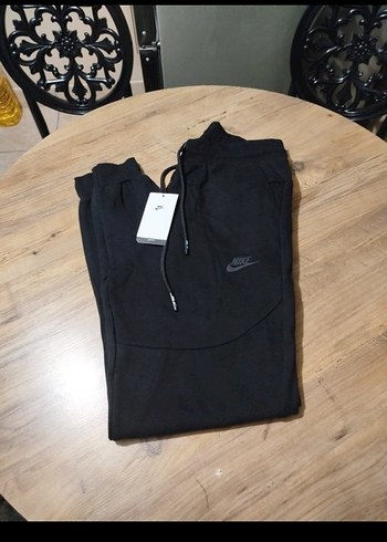 Nike Siyah Spor Esofman Alti