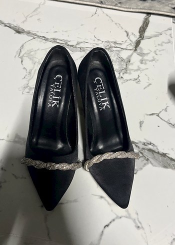 Nine West ürünü