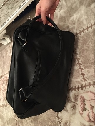 H&M Siyah kol çantası