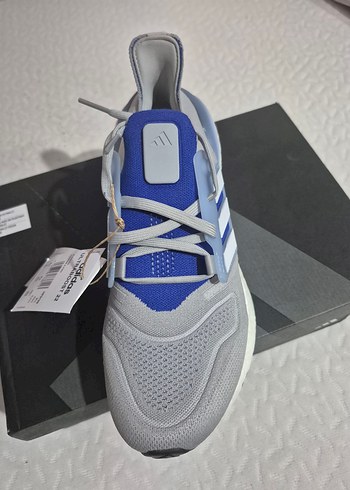 Adidas Ultraboost 22 sıfır ürün 42,5no - Görsel 2