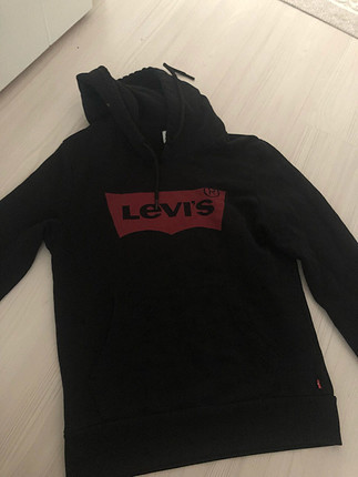 levis kapşonlı