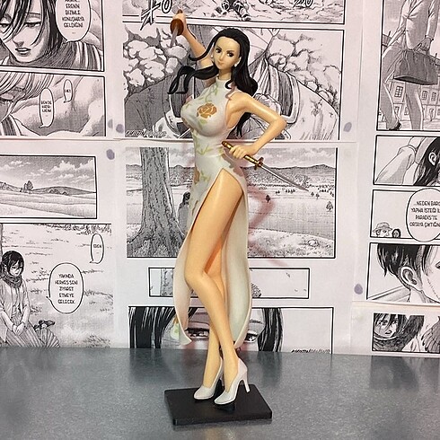 One Piece Nico Robin Orjinal Figür 26 Cm