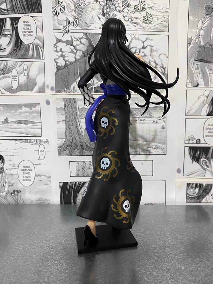 Boa Hancock One Piece Figür - Görsel 3