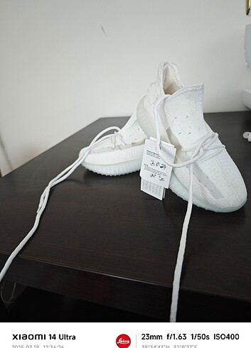 Adidas yezzy 350