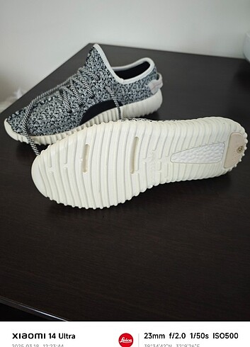 Aidas yezzy 