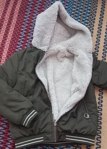 9 Yaş Beden Cift tarafli giyilebilir mont 