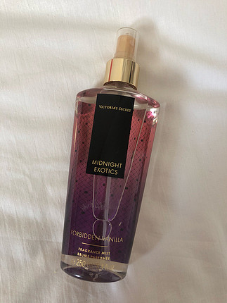 Victoria?s Secret midnight exotics forbidden vanilla sprey