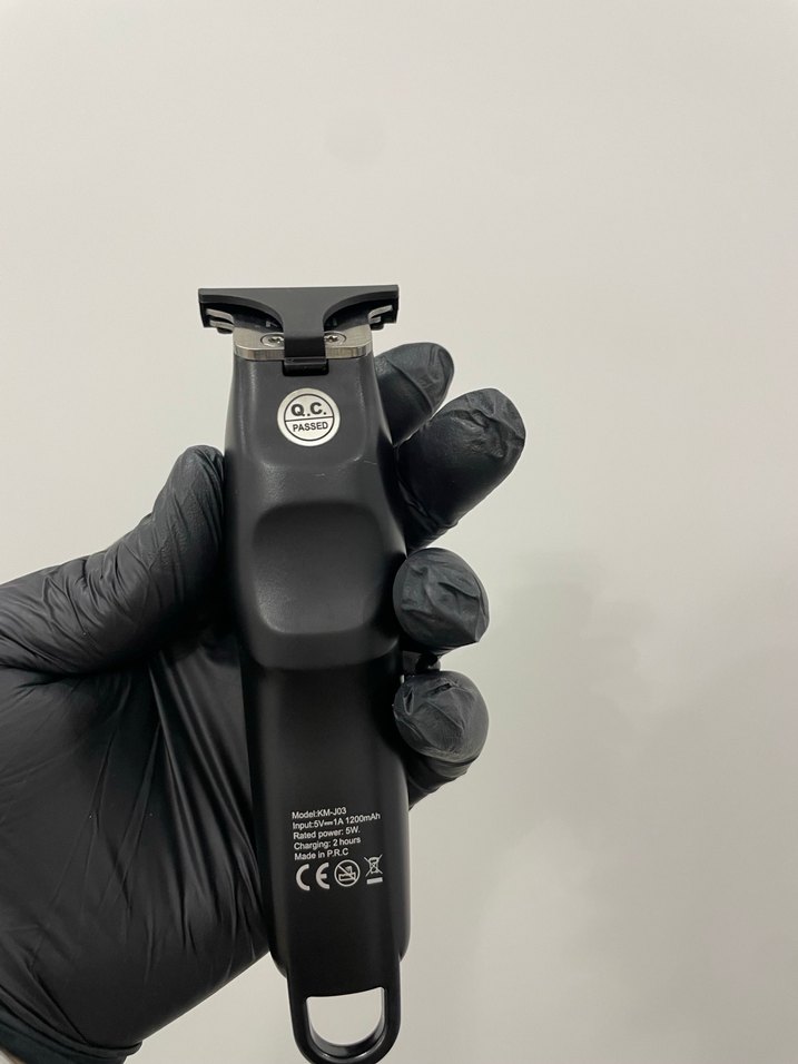 Kemei Profesyonel Siyah Saç Kesme Makinesi - Görsel 5