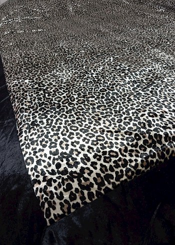  Beden siyah Renk Siyah Zebra Desenli Yatak Örtüsü