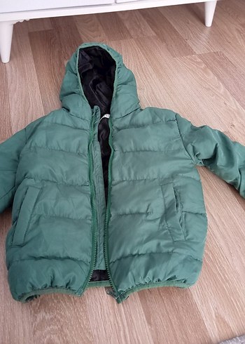 Erkek Çocuk Yeşil Kapüşonlu Mont