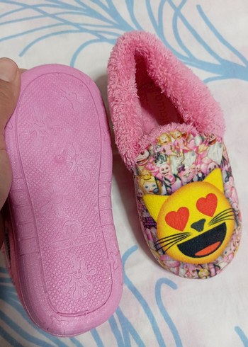 Renkli Kız Çocuk Sıcak Peluş Terlik - Görsel 3