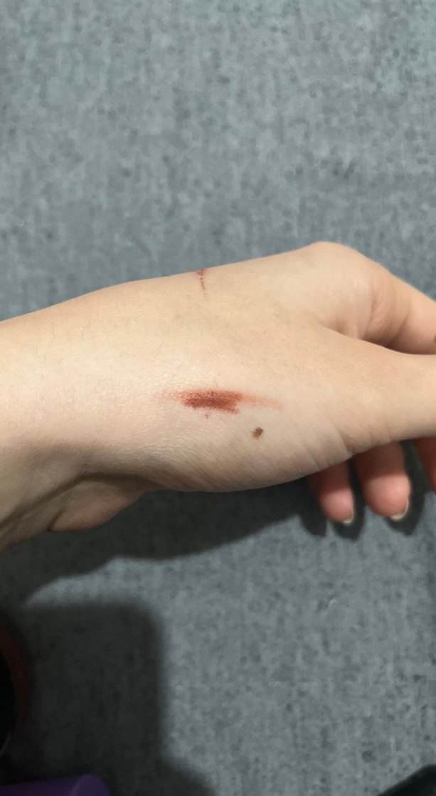 Deborah dudak kalemi 04 - Görsel 5