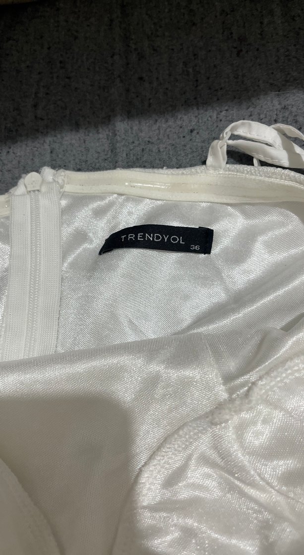 Dantel Mini Beyaz Straplez Gelinlik - Görsel 2