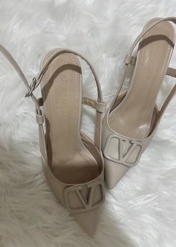 Bej Tokalı Stiletto Kadın Ayakkabı - Görsel 3