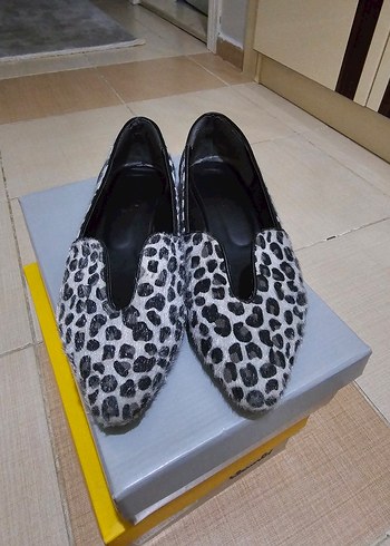 40 Beden gri Renk Gri Zebra Desenli Kadın Babet