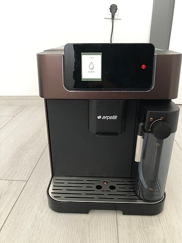 Arçelik EM 9495 Imperium Barista® Tam Otomatik Espresso Makinesi