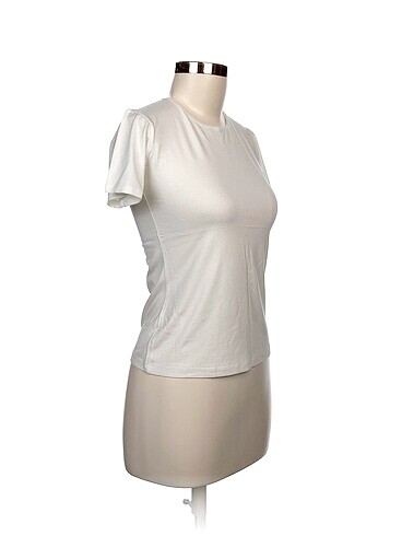 Aker Aker T-shirt %70 İndirimli.