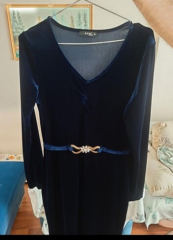 Uzun kadife elbise - Görsel 3