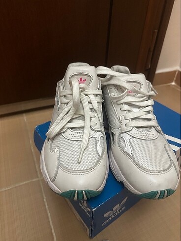 Adidas Adidas falcon