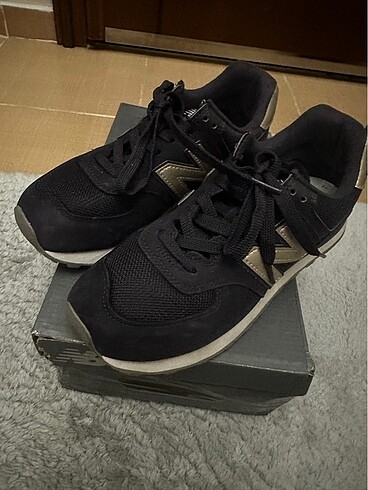 New Balance 574