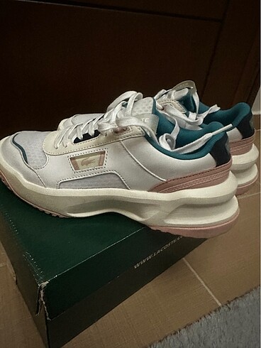 40 Beden Lacoste