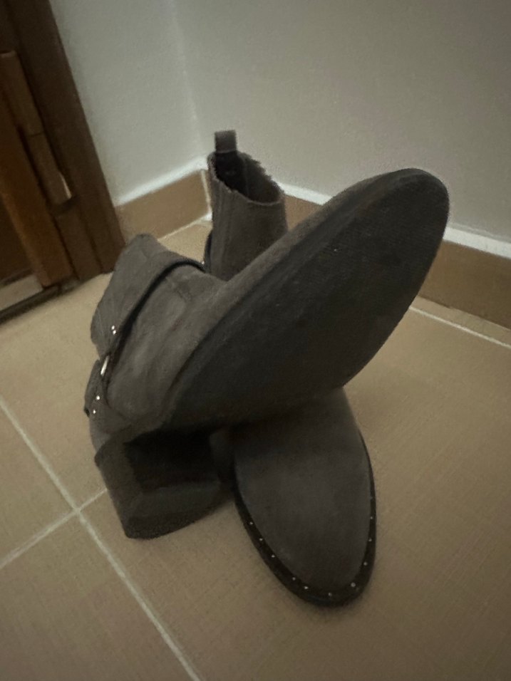 TERGAN GERÇEK DERŞ Gri Süet Tokalı Biker Kadın Botu - Görsel 4