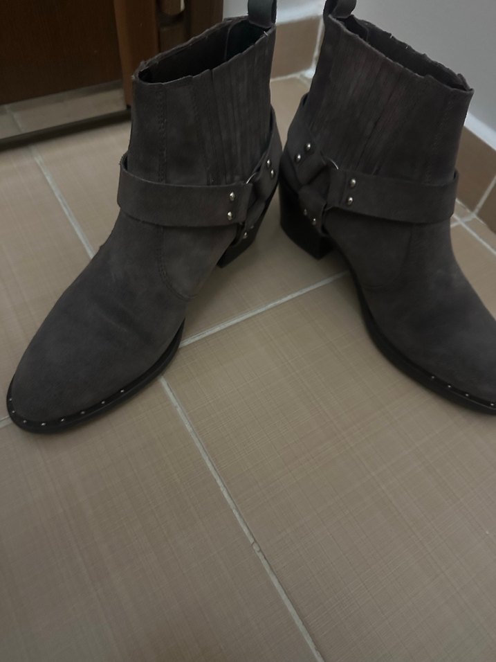 TERGAN GERÇEK DERŞ Gri Süet Tokalı Biker Kadın Botu - Görsel 2