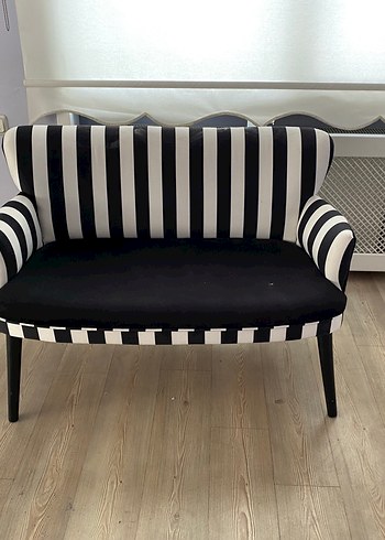 Modern Klasik Siyah Zebra Desenli Koltuk