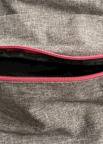 sırt çantası - Görsel 2