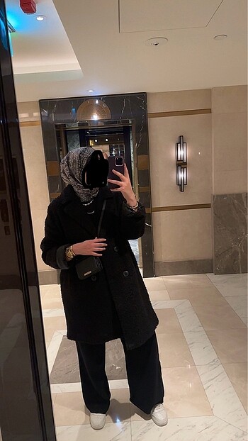 Siyah oversize kaban