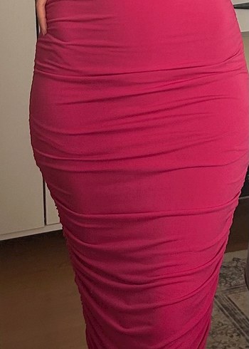 Trendyol & Milla Pembe ince askılıMidi Drapeli Kadın Elbise