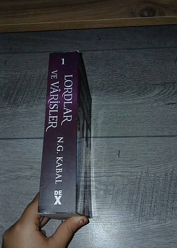 Beden Renk Lordlar ve Varisler - N.G. Kabal Ciltsiz