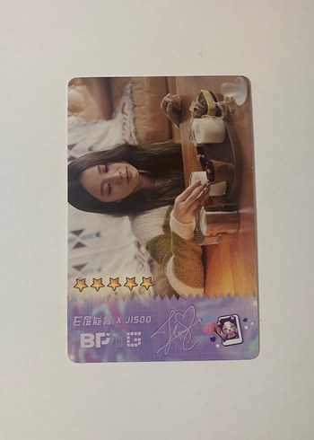 jisoo lomocard iki adet istediğiniz - Görsel 6