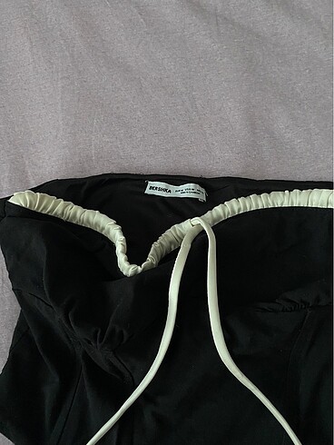 m Beden BERSHKA straplez korse crop top