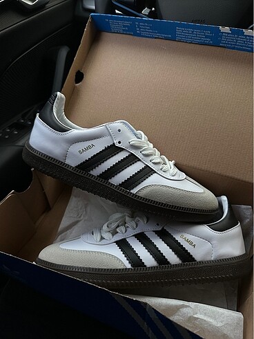 Adidas samba