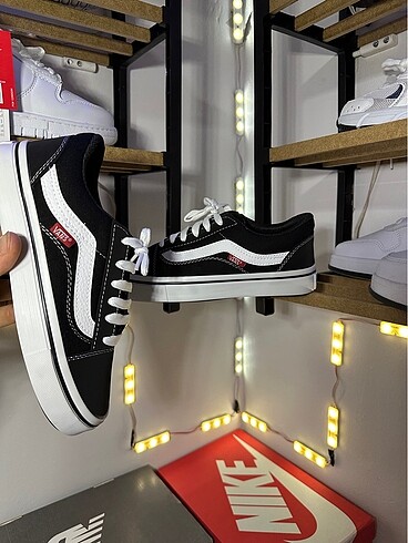Vans old skool