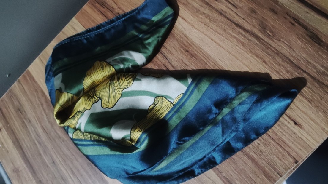 Bohem Tarzda Çok Renkli Kadın İpek Şal - Görsel 3