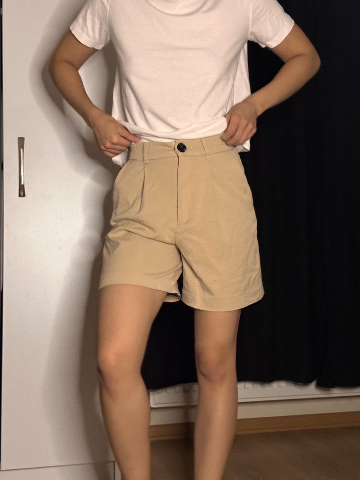 Bej Pamuklu Salaş Midi Şort - Görsel 2