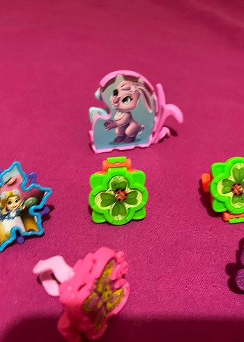 Beden Renk Kinder Joy Figür Oyuncaklar