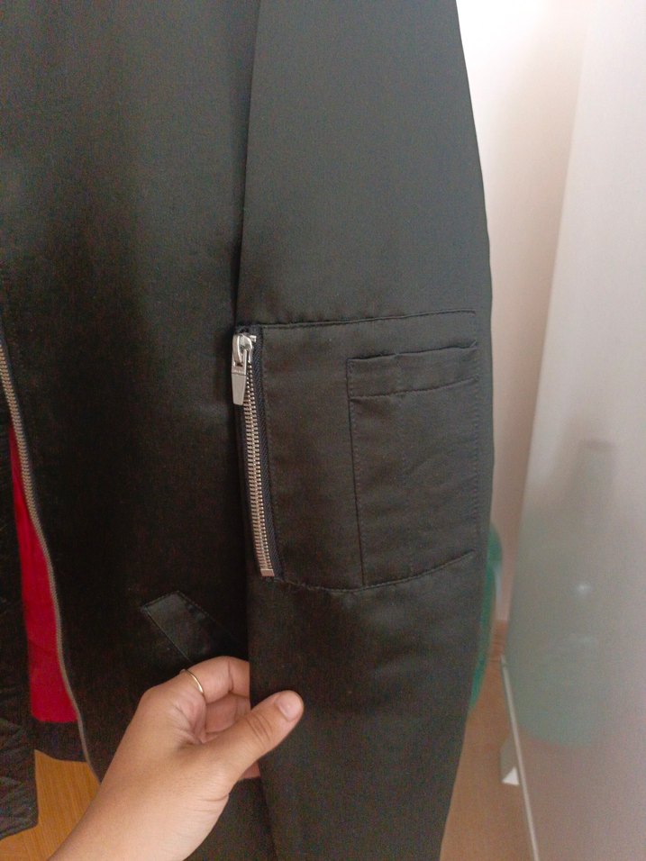 Fermuarlı Siyah Satenimsi Bomber Ceket - Görsel 5