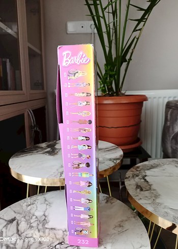  Beden Barbie fashionstas serisinden