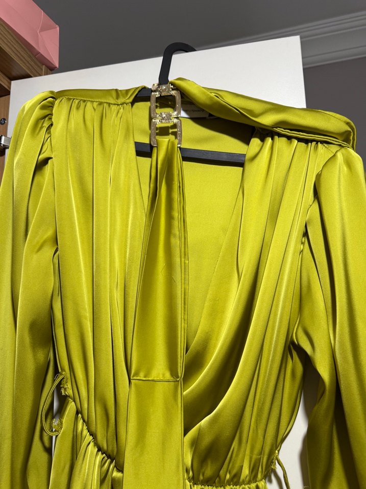 Sarı Drapeli Uzun Kadın Elbise - Görsel 5