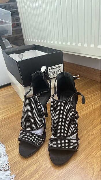 Gece şık abiye elbisesi - Görsel 7