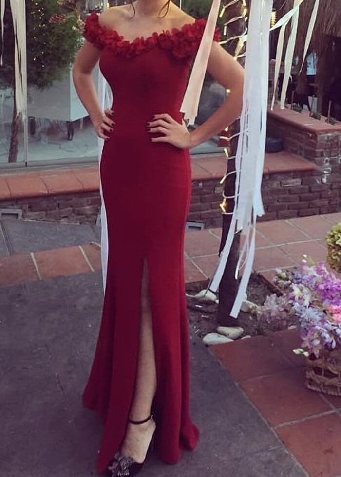 Kırmızı abiye elbise - Görsel 4